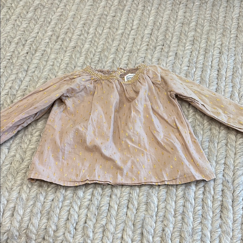 Tan Long Sleeve Blouse with Flowy Silhouette runs big, more like a 2!